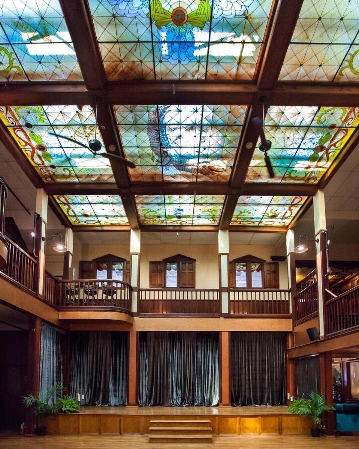 The At 2nd & C Mini-hôtel 3*