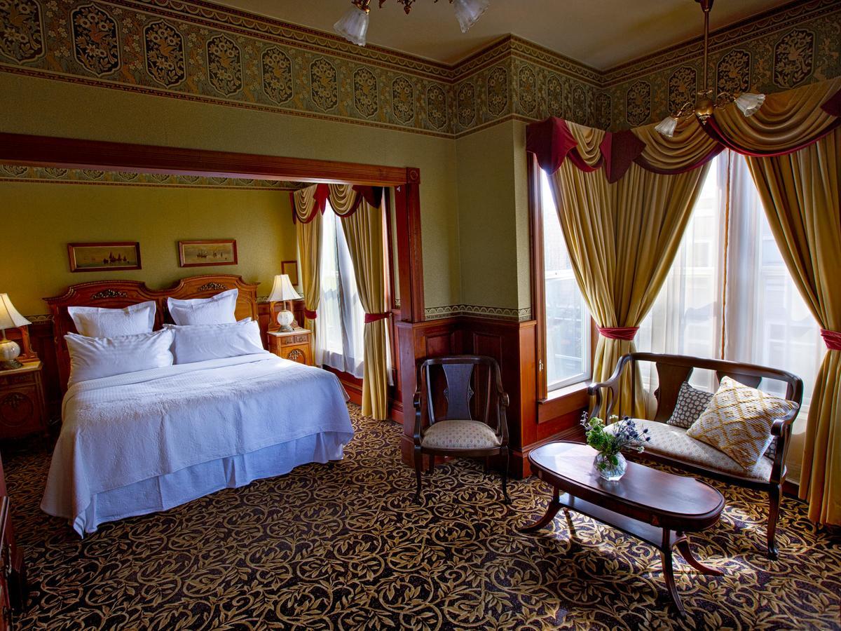 The At 2nd & C Mini-hôtel 3*