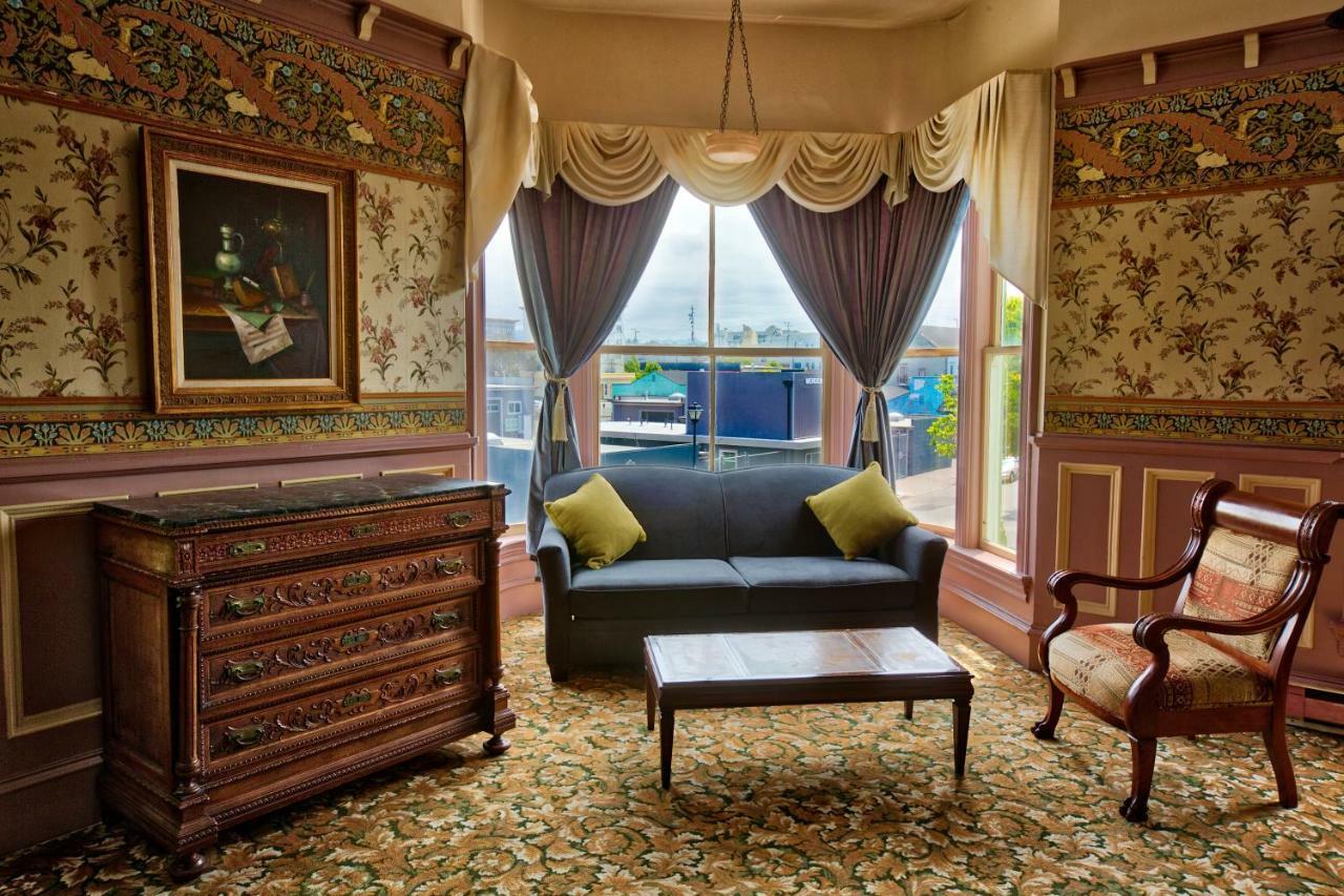 The At 2nd & C Mini-hôtel 3*