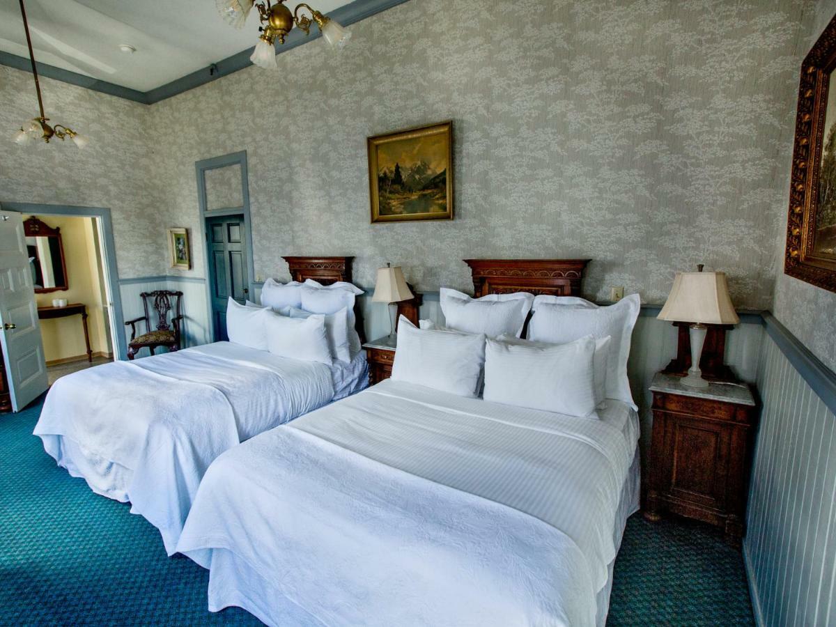 The At 2nd & C Mini-hôtel Eureka