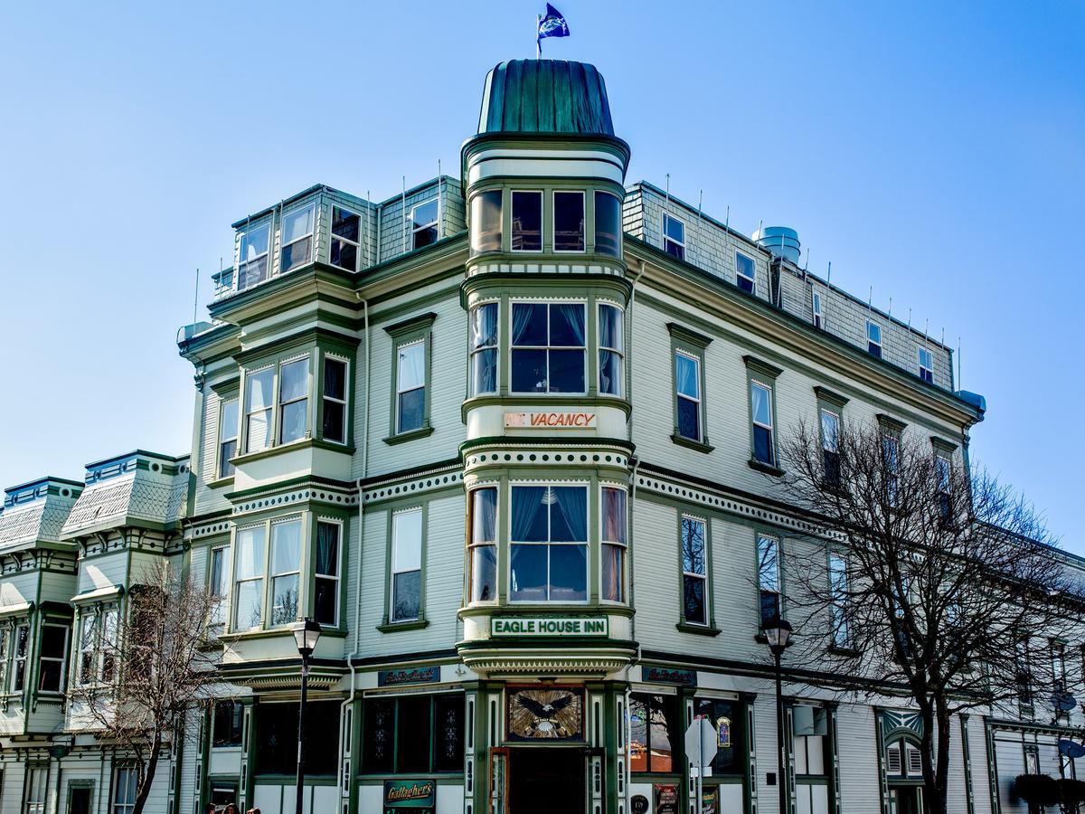 Inn The At 2nd & C